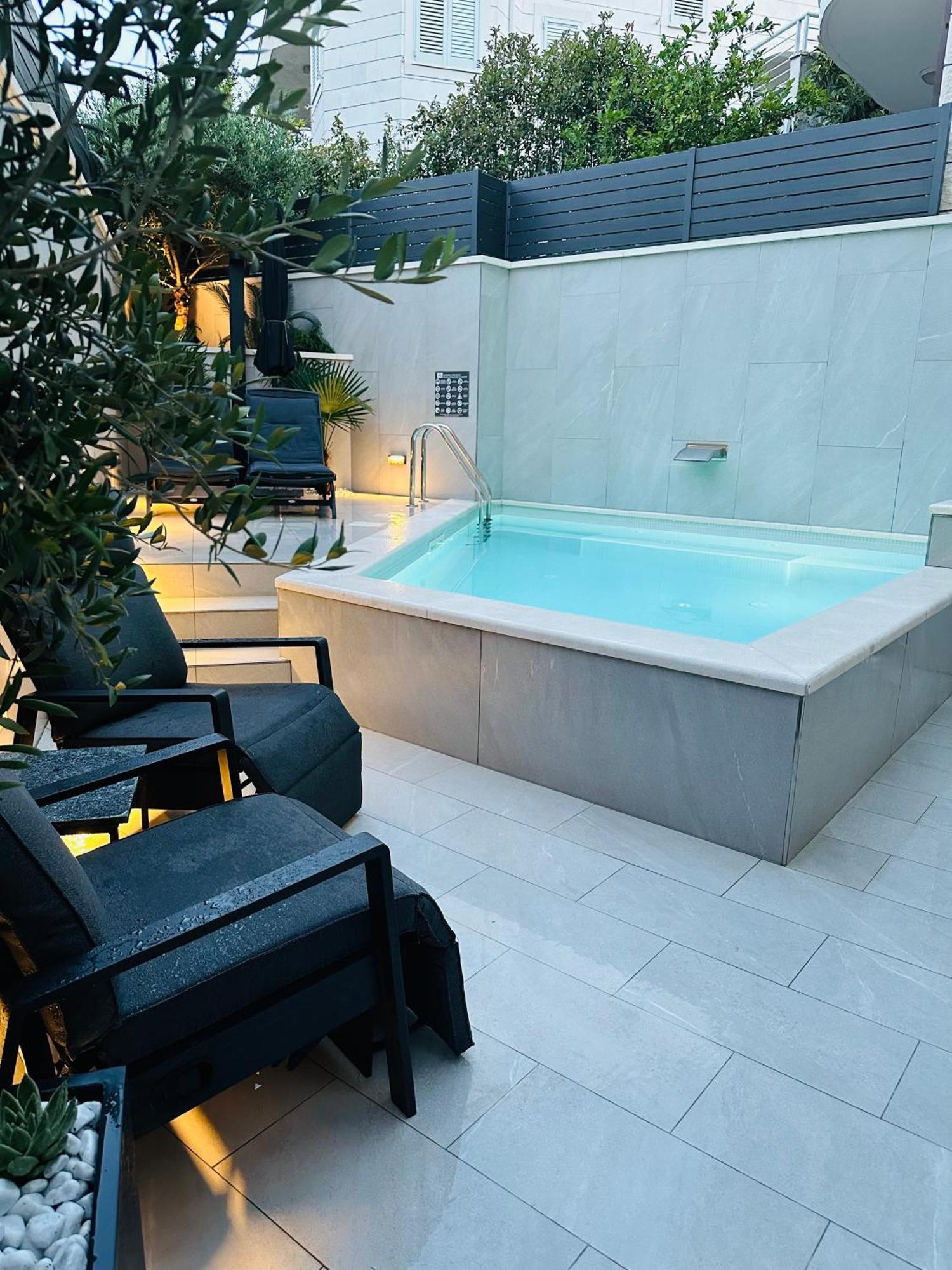 Apartment One B With Heated Private Pool Dubrovnik Exterior foto